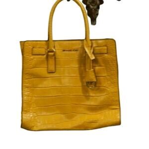 Michael Kors Yellow Sunshine Handbag Purse